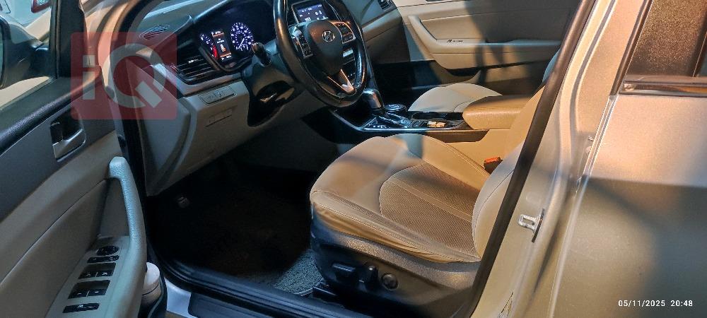 هیوندای سۆناتا